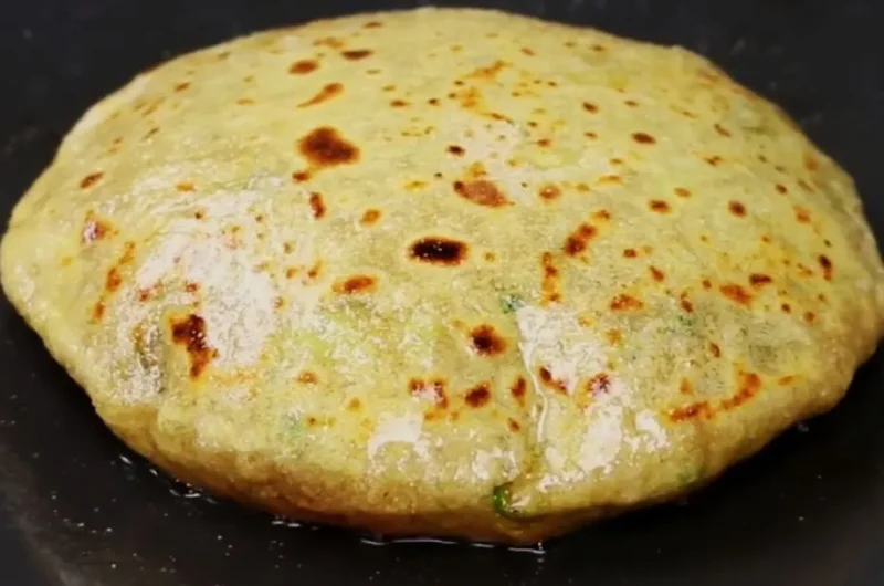 aloo ka paratha आलू का पराठा recipe in hindi