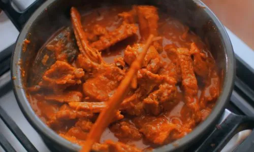 मटन करी (mutton curry)