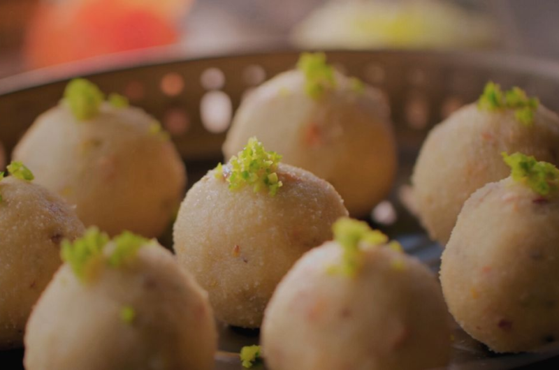 rava laddu recipe card | रवा लड्डू रेसिपी कार्ड